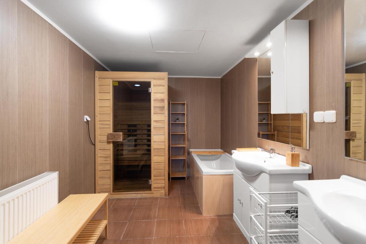 Apartahotel The Bookhouse, 5-bedroom By Castle *