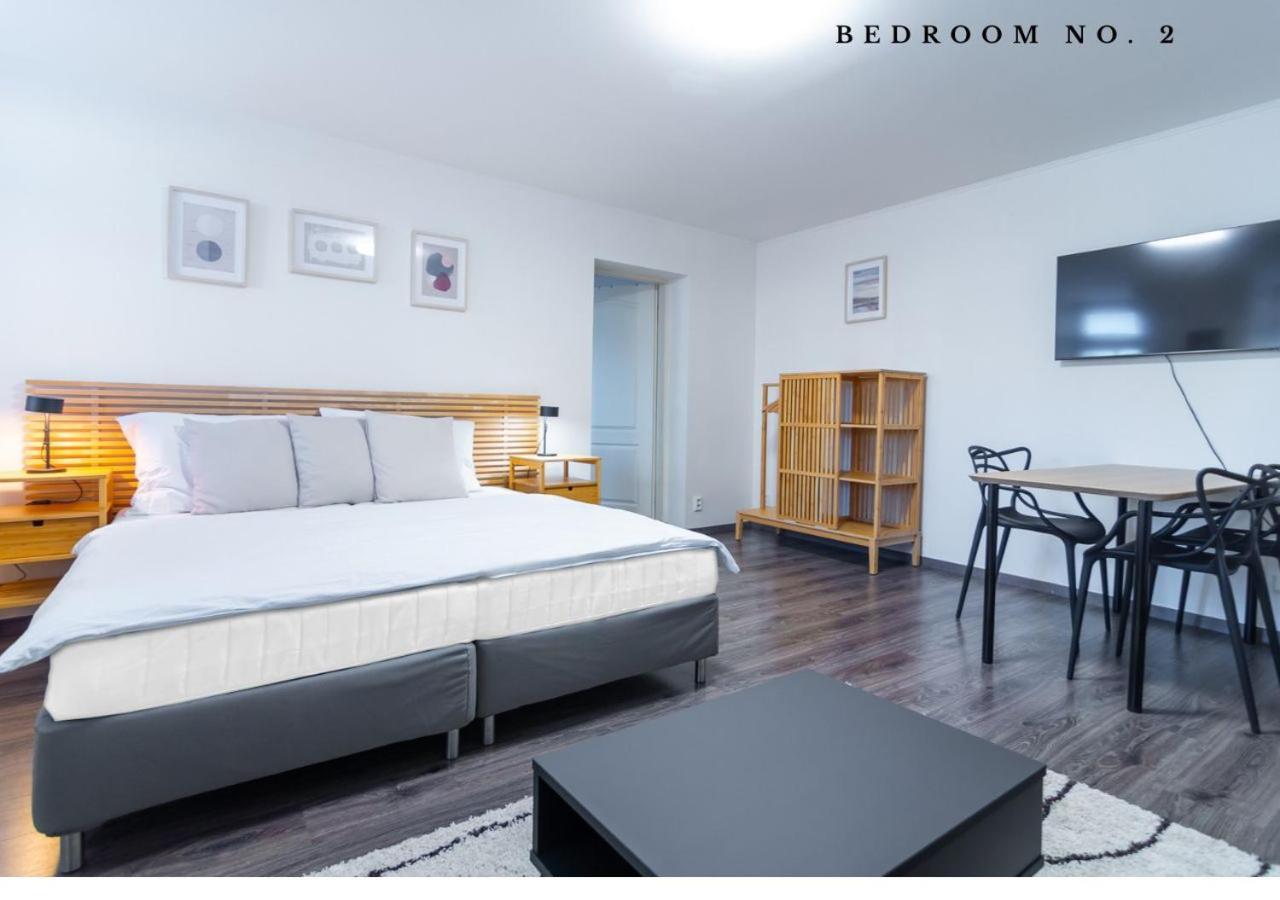 Apartahotel The Bookhouse, 5-bedroom By Castle Praga